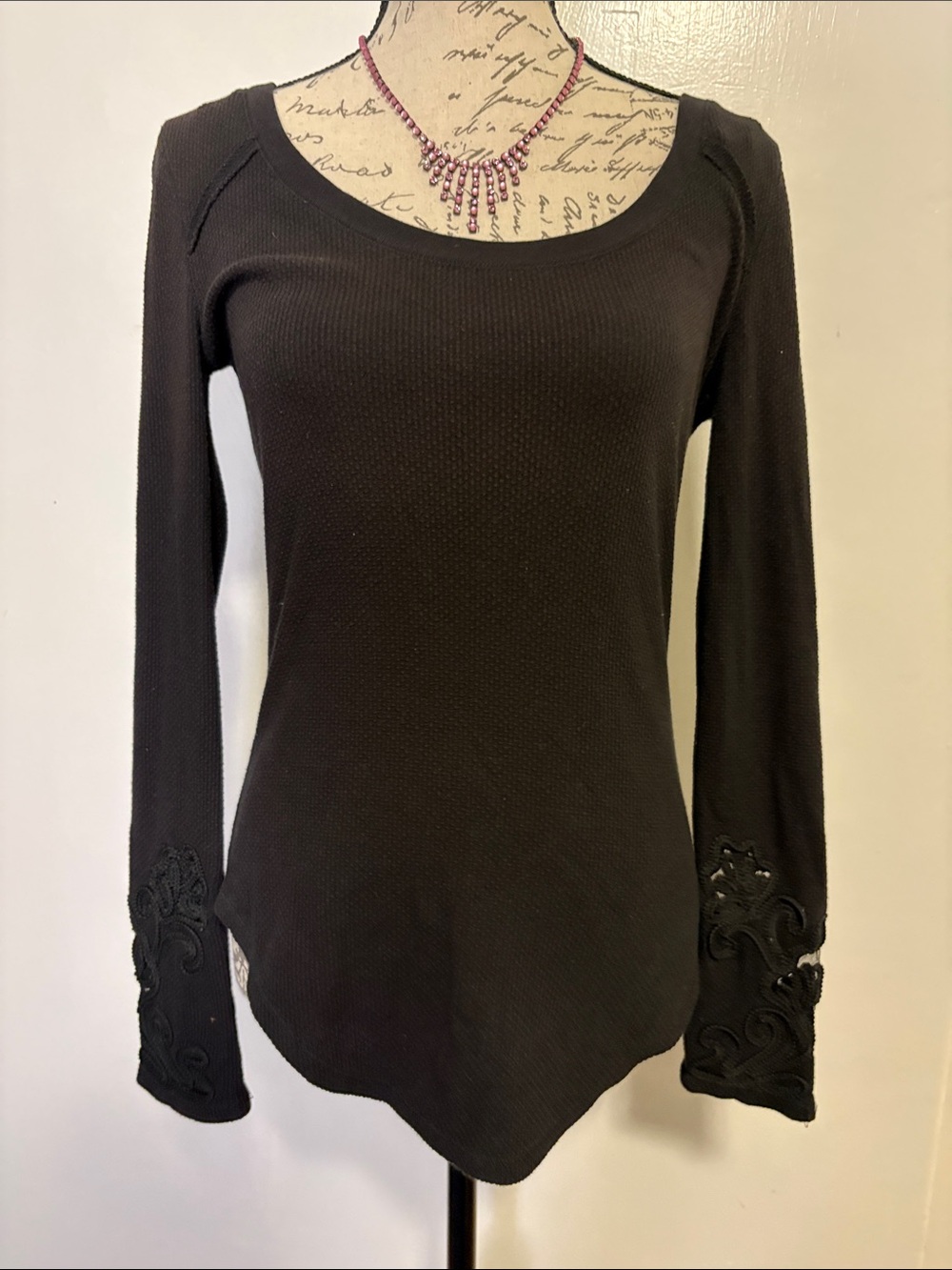 Free People *Women’s Black Long-Sleeve Scoop Neck Top with Embroidered Cuffs
